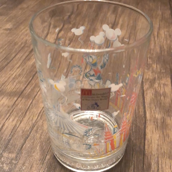 Vintage 1996 Disney Worlds 25th Anniv Glass - Picture 4 of 7